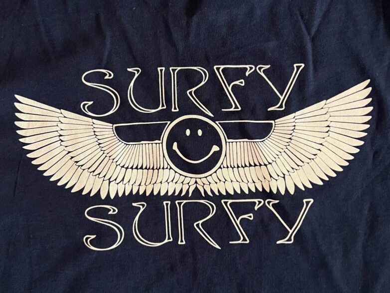 Surfy Wings